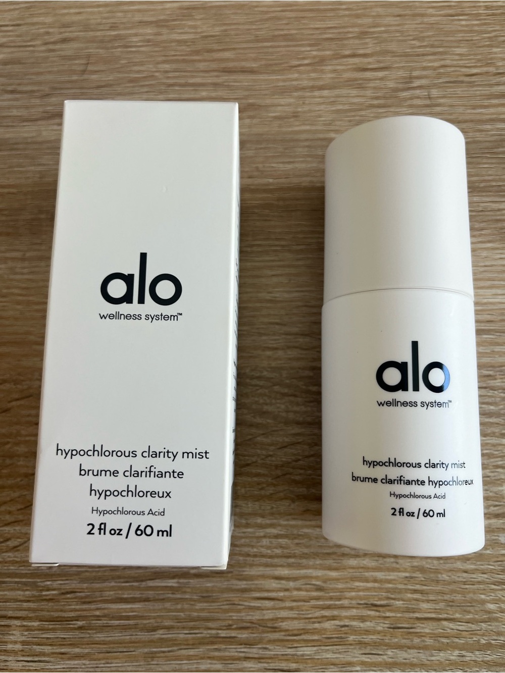 ALO Yoga Wellness System Hypochlorous Clarity Mist — White